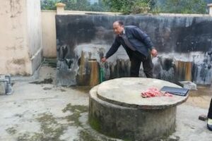 (Tiếng Việt) KHẢO SÁT ĐÁNH GIÁ THỰC TRẠNG CẤP NƯỚC VÀ VỆ SINH MÔI TRƯỜNG TẠI CÁC TRẠM Y TẾ XÃ